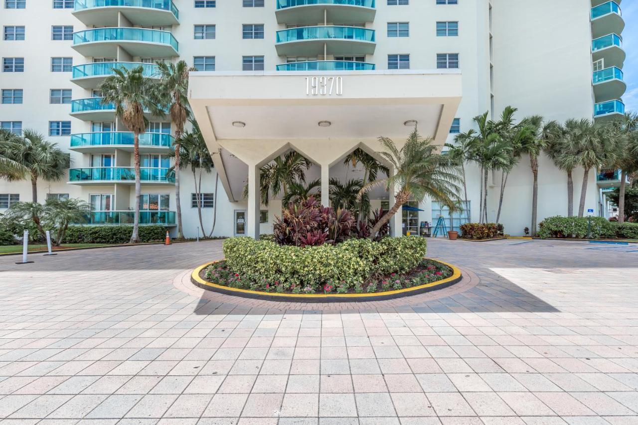 Ocean Reserve Luxury Condos Across From Sunny Isles Beach Miami Beach Exteriér fotografie