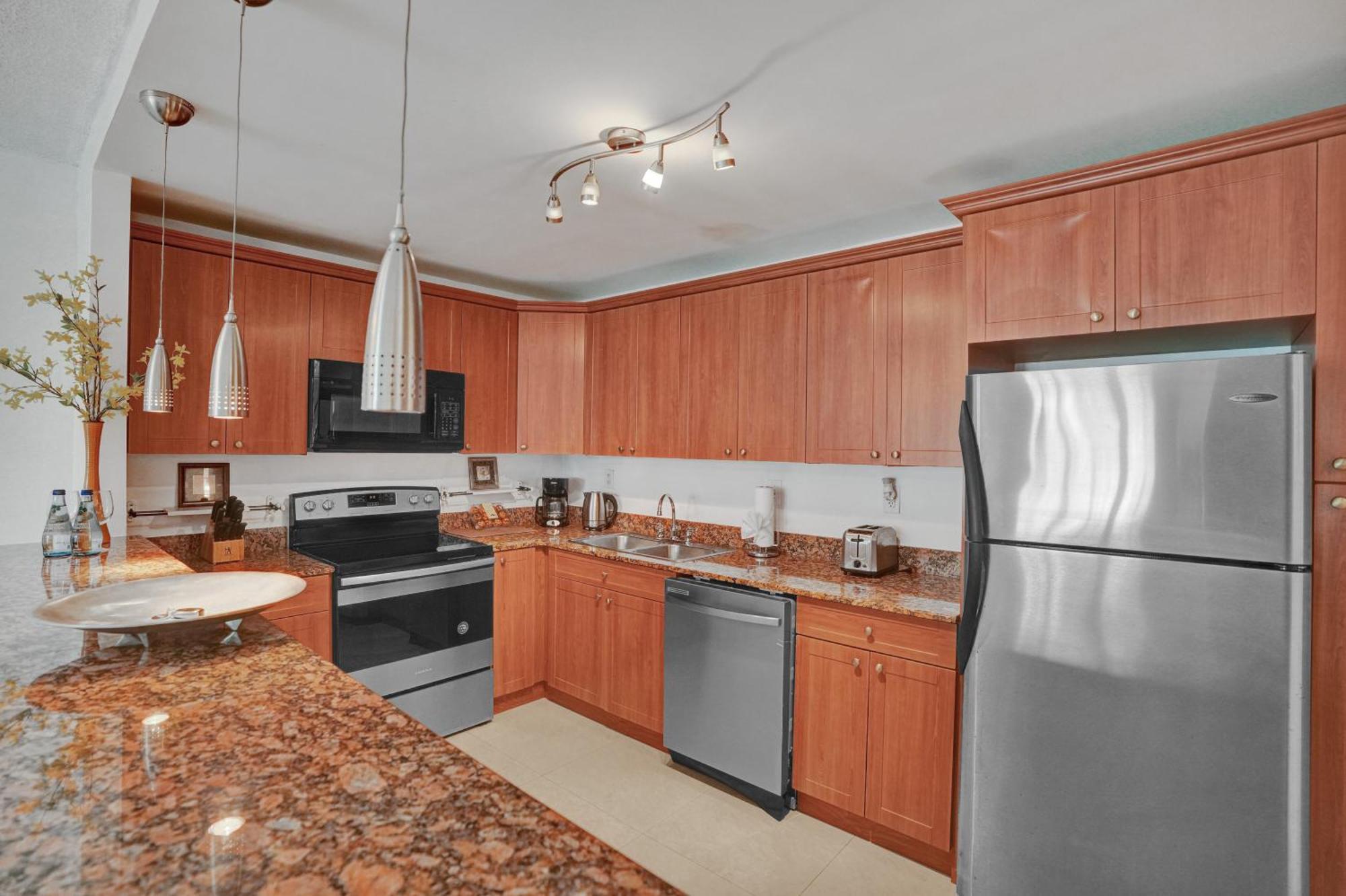 Ocean Reserve Luxury Condos Across From Sunny Isles Beach Miami Beach Exteriér fotografie