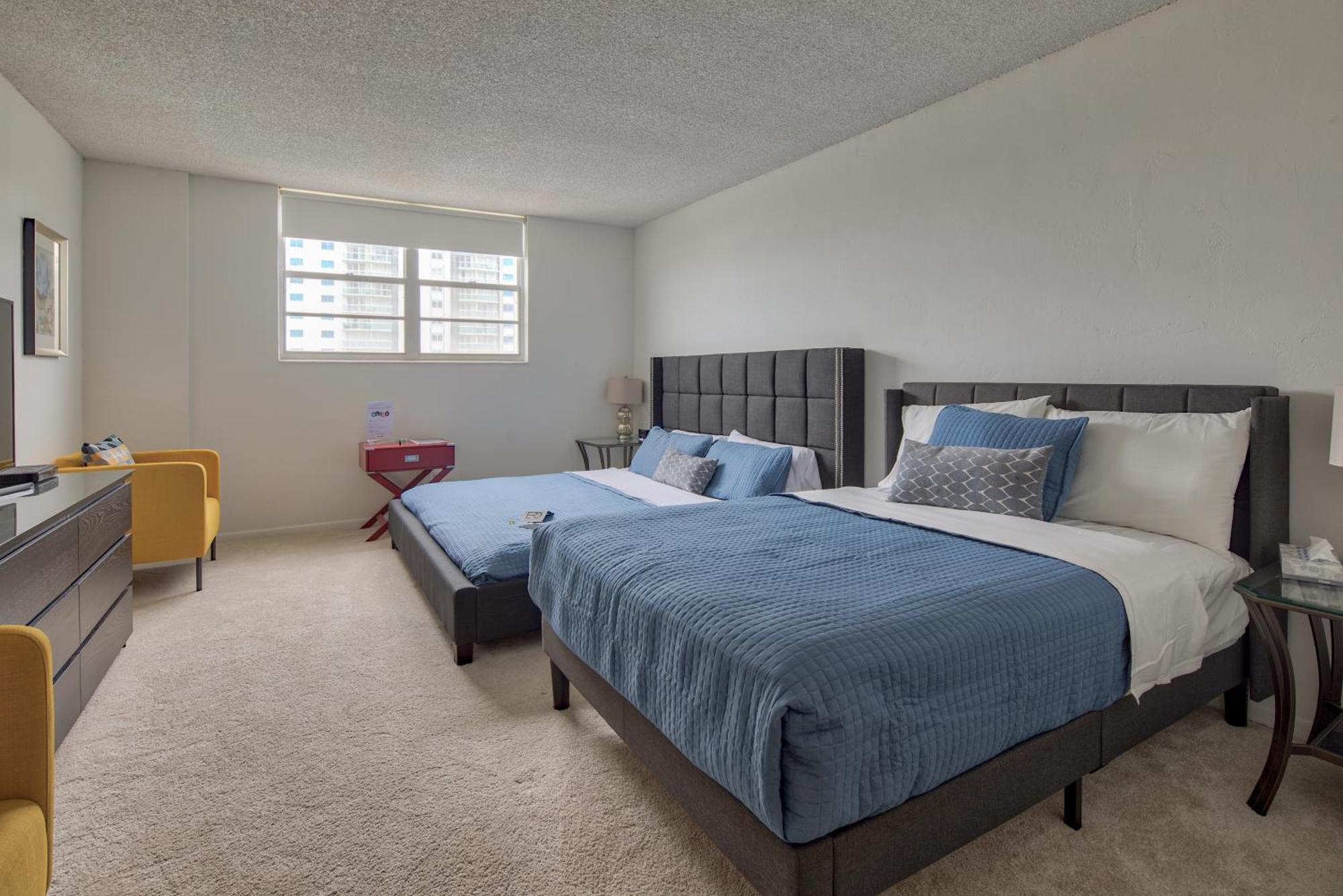 Ocean Reserve Luxury Condos Across From Sunny Isles Beach Miami Beach Pokoj fotografie