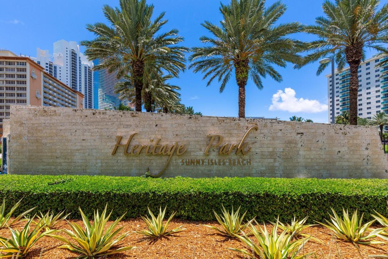 Ocean Reserve Luxury Condos Across From Sunny Isles Beach Miami Beach Exteriér fotografie